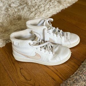 Nike High-top women’s blazers